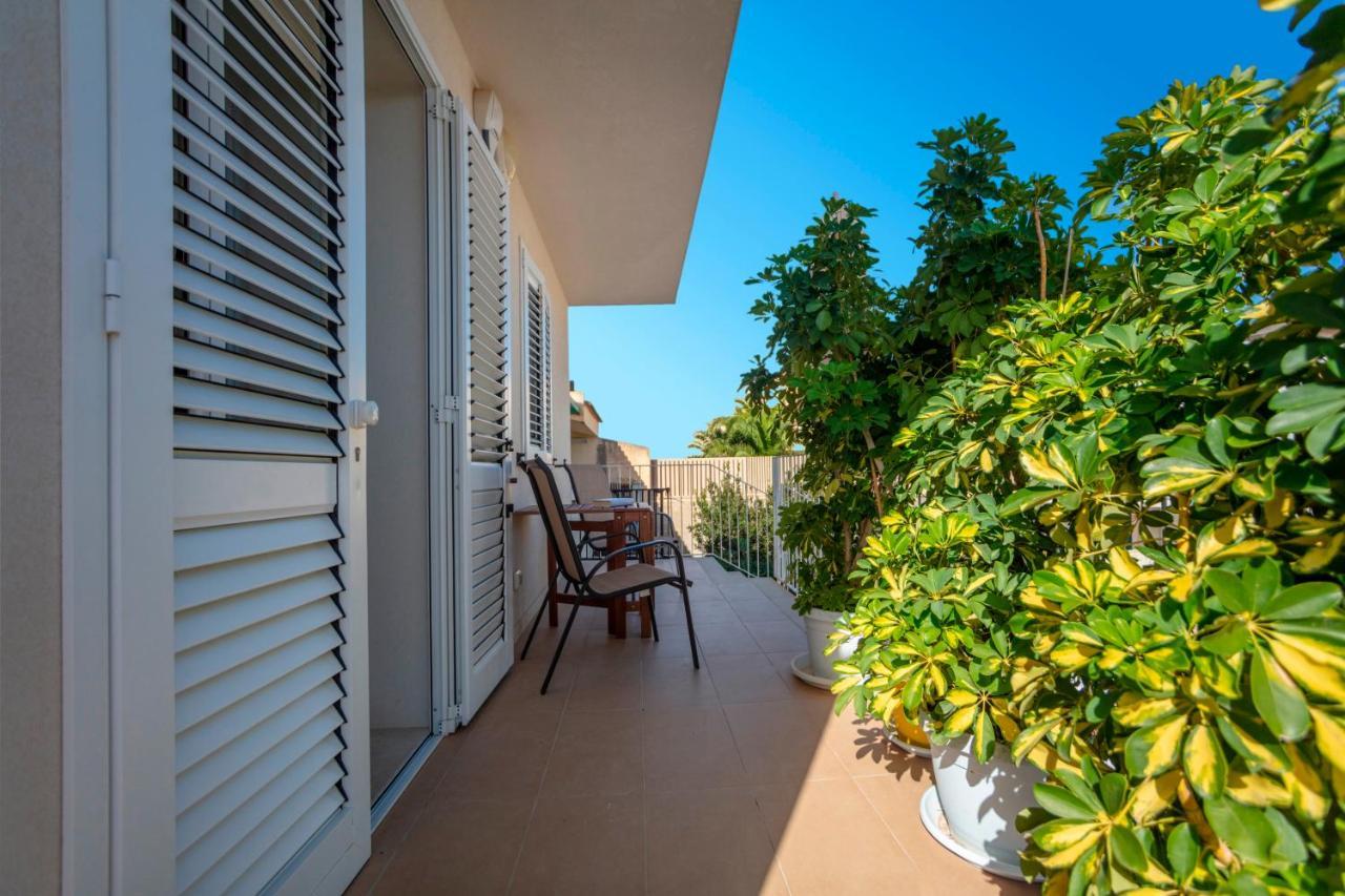 Terrazza Montalbano Vila Punta Secca Exterior foto