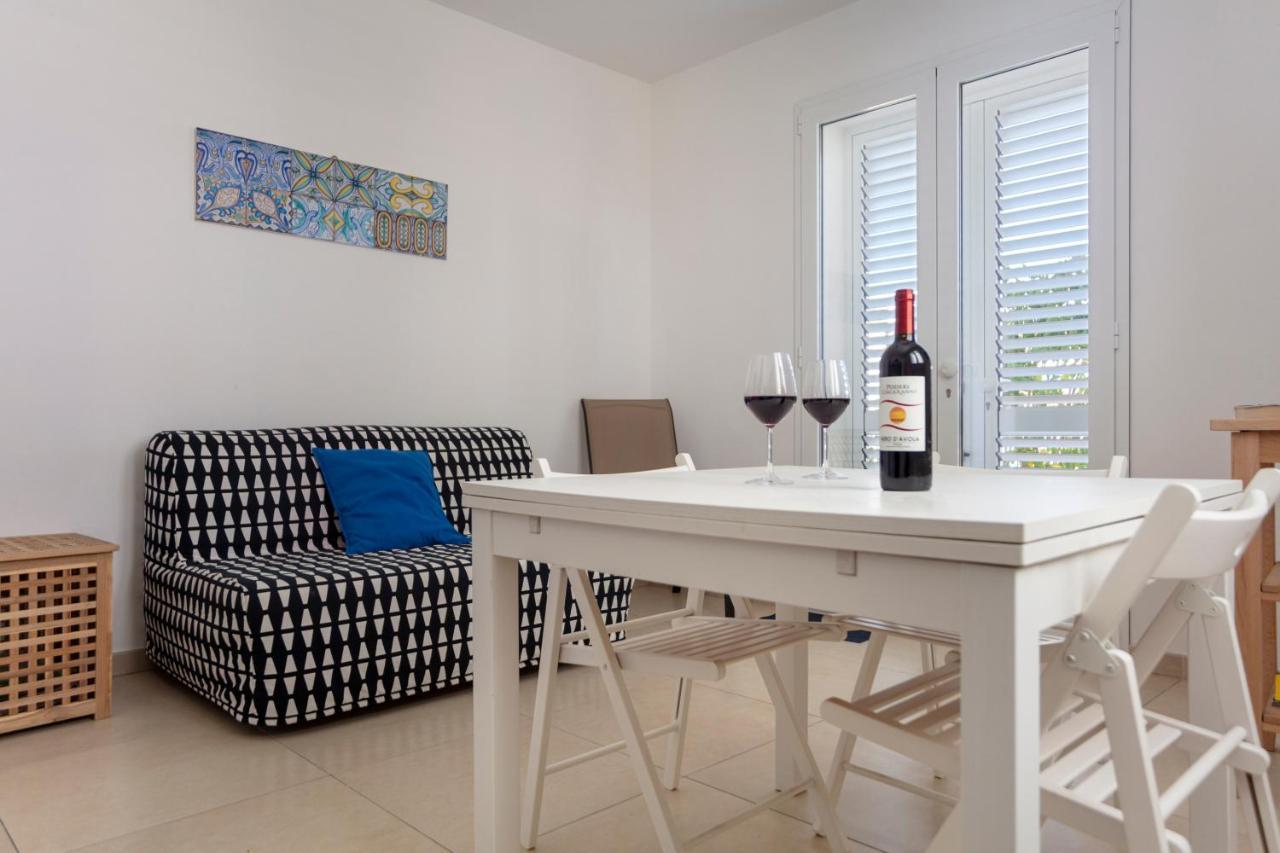 Terrazza Montalbano Vila Punta Secca Exterior foto
