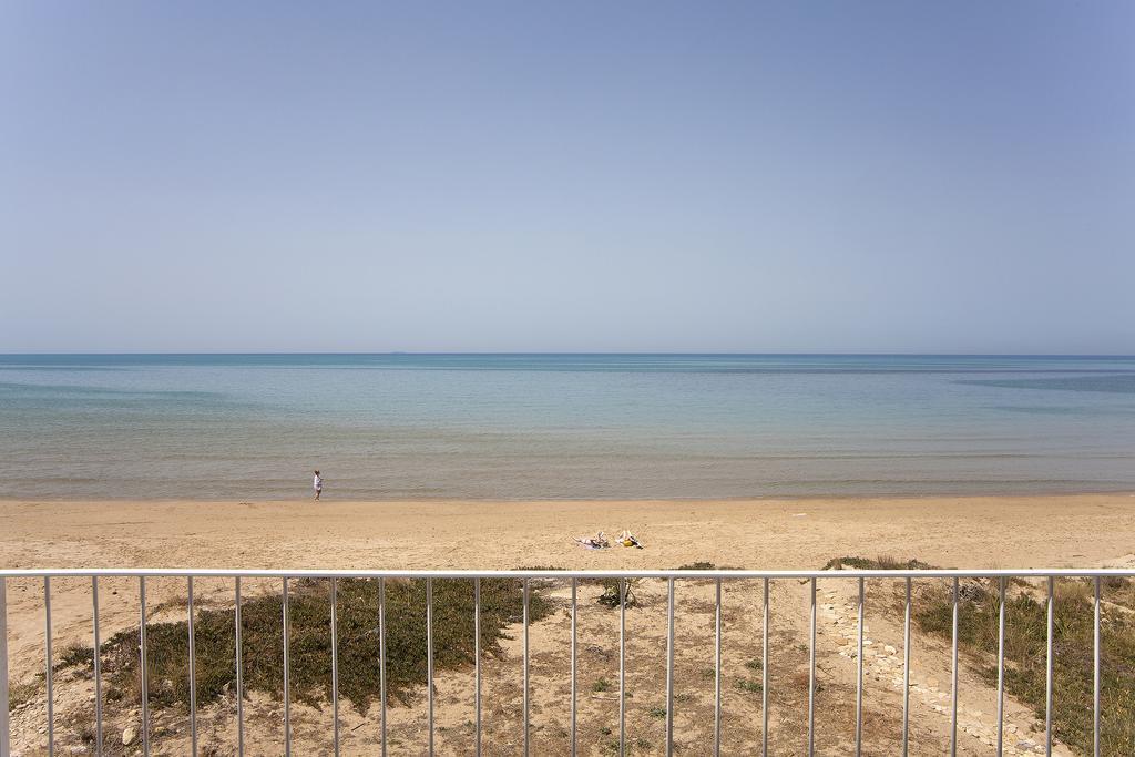 Terrazza Montalbano Vila Punta Secca Exterior foto