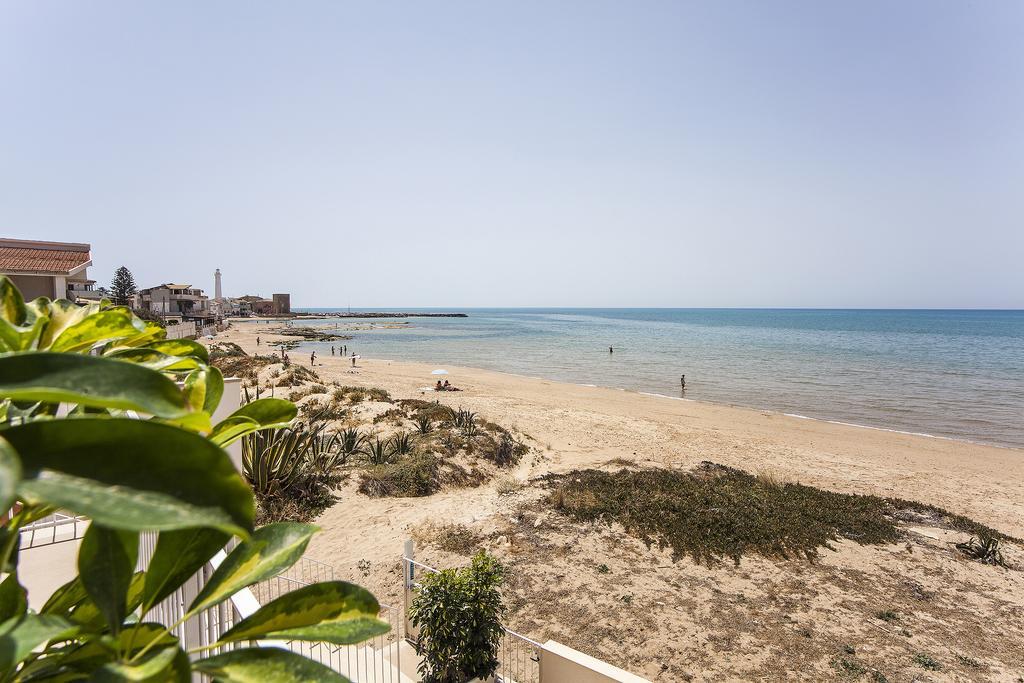 Terrazza Montalbano Vila Punta Secca Exterior foto