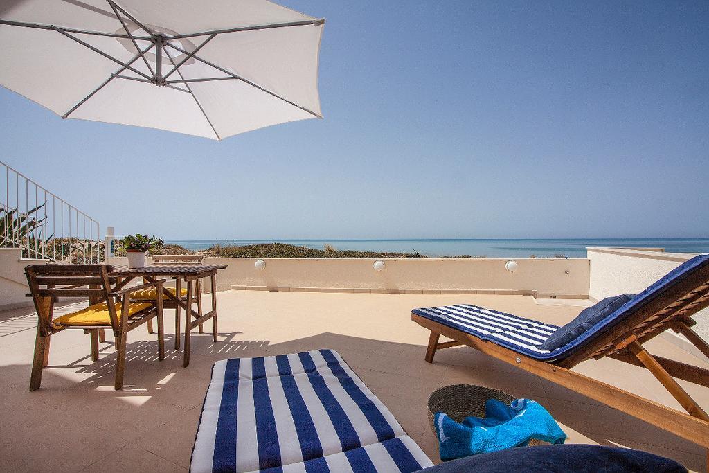 Terrazza Montalbano Vila Punta Secca Exterior foto