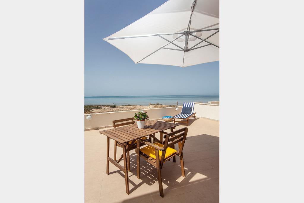 Terrazza Montalbano Vila Punta Secca Exterior foto