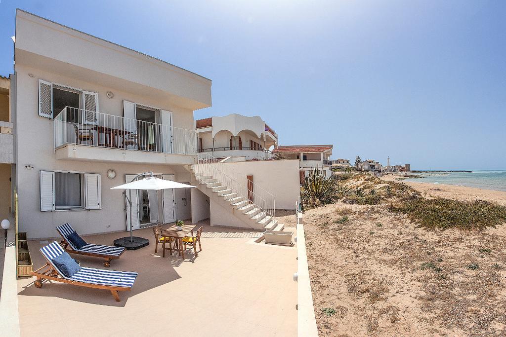 Terrazza Montalbano Vila Punta Secca Exterior foto